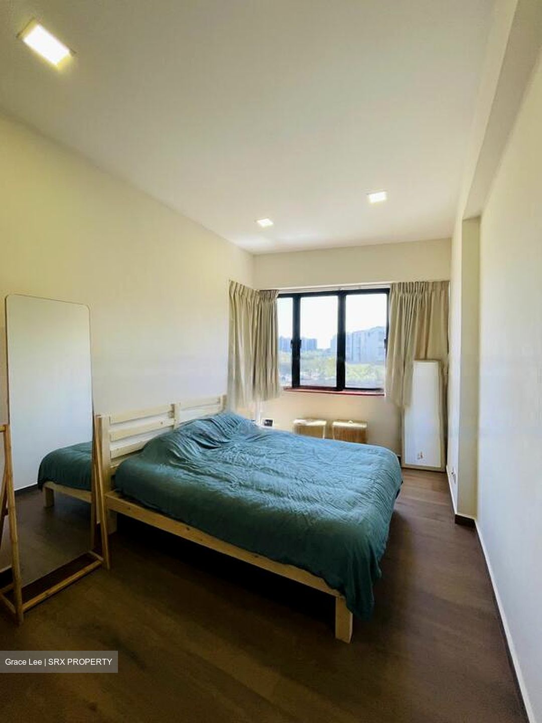 Simsville (D14), Condominium #466601331